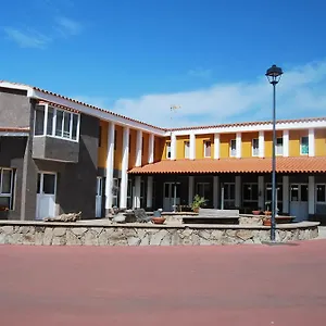 https://la-hoyilla-hostel-la-aldea.in-canary-islands.com